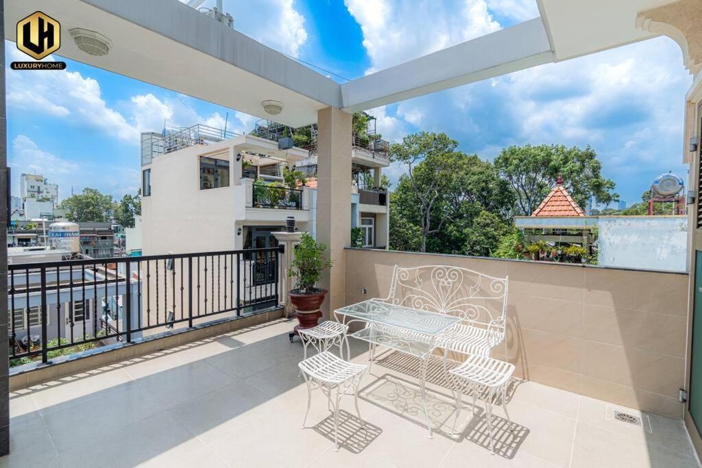 Luxury Home Sai Gon 2 Ho Chi Minh-stad Buitenkant foto
