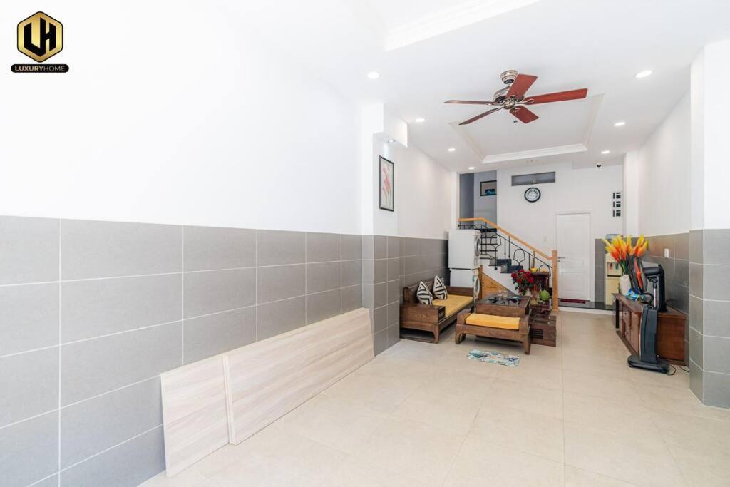 Luxury Home Sai Gon 2 Ho Chi Minh-stad Buitenkant foto